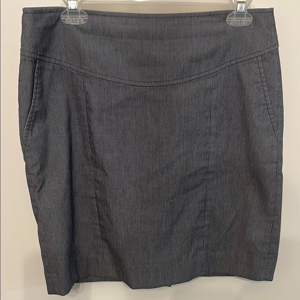 Banana Republic Stretch Gray Pencil Skirt Workwear